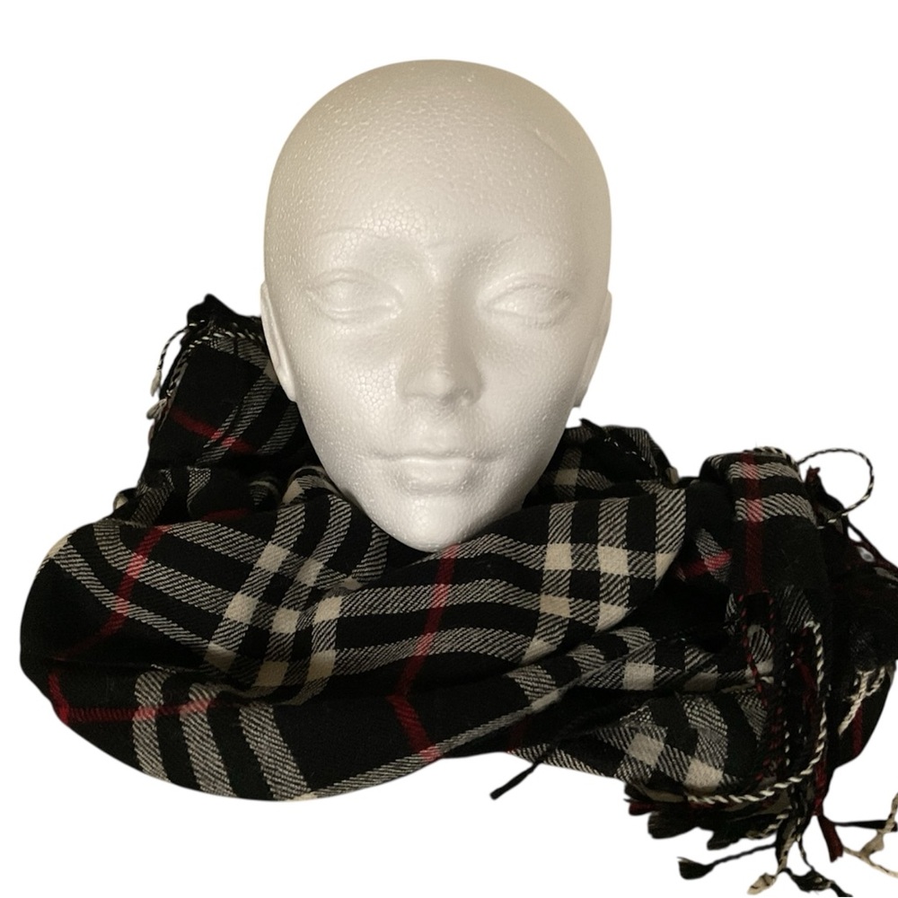 Plaid🧡Black and White Scarf with Red Accents